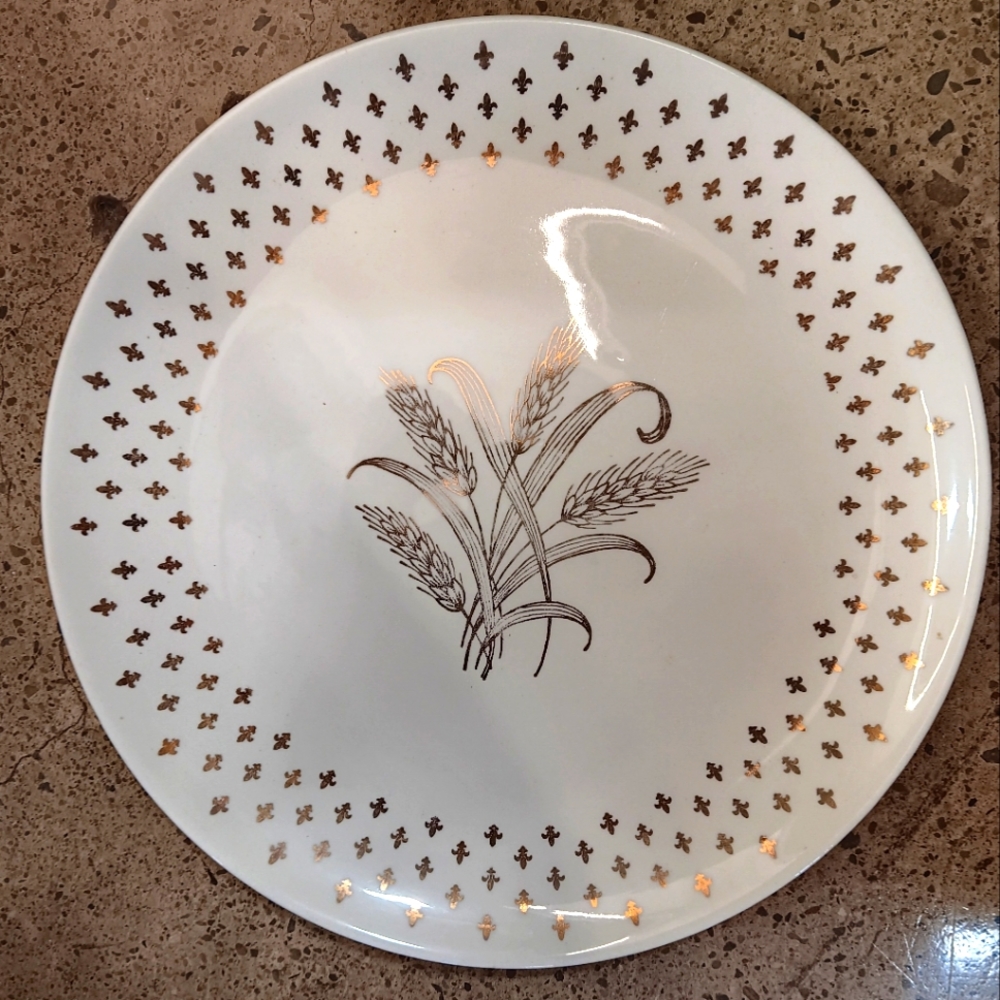 2 Homer Laughlin Gold Fleur De Lis & Wheat Milk Glass Dinner Plates